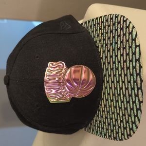 Knicks iridescent snapback hat